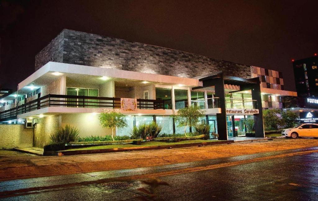 Hotel Portonovo Plaza Expo Zapopan Dış mekan fotoğraf