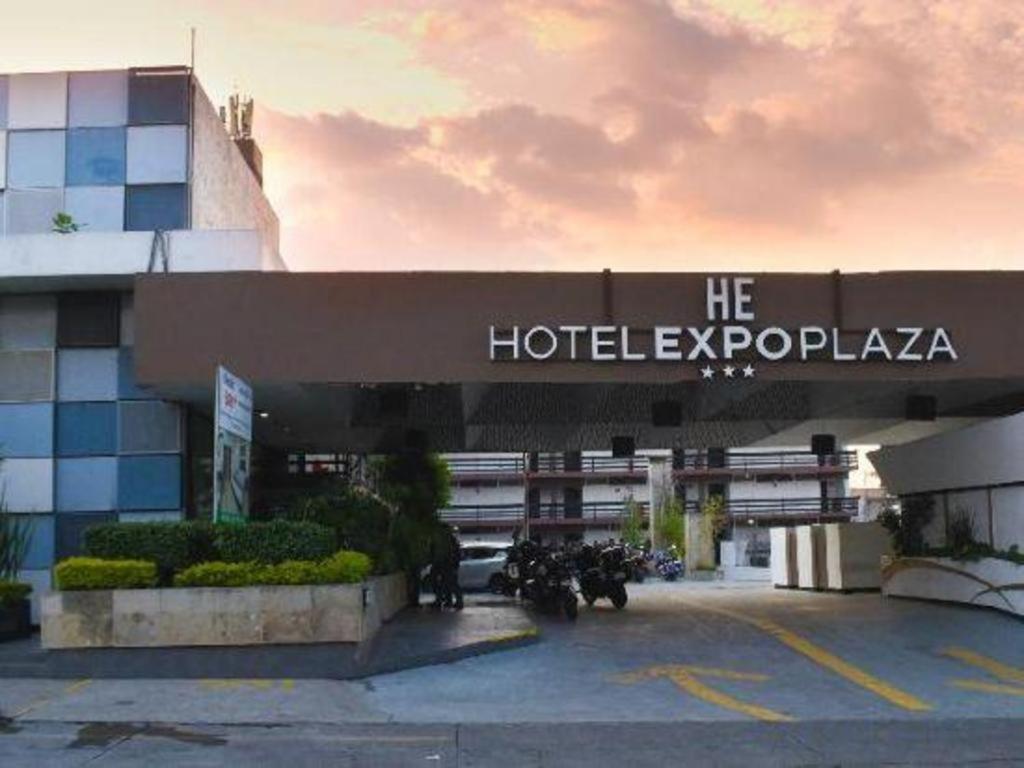 Hotel Portonovo Plaza Expo Zapopan Dış mekan fotoğraf