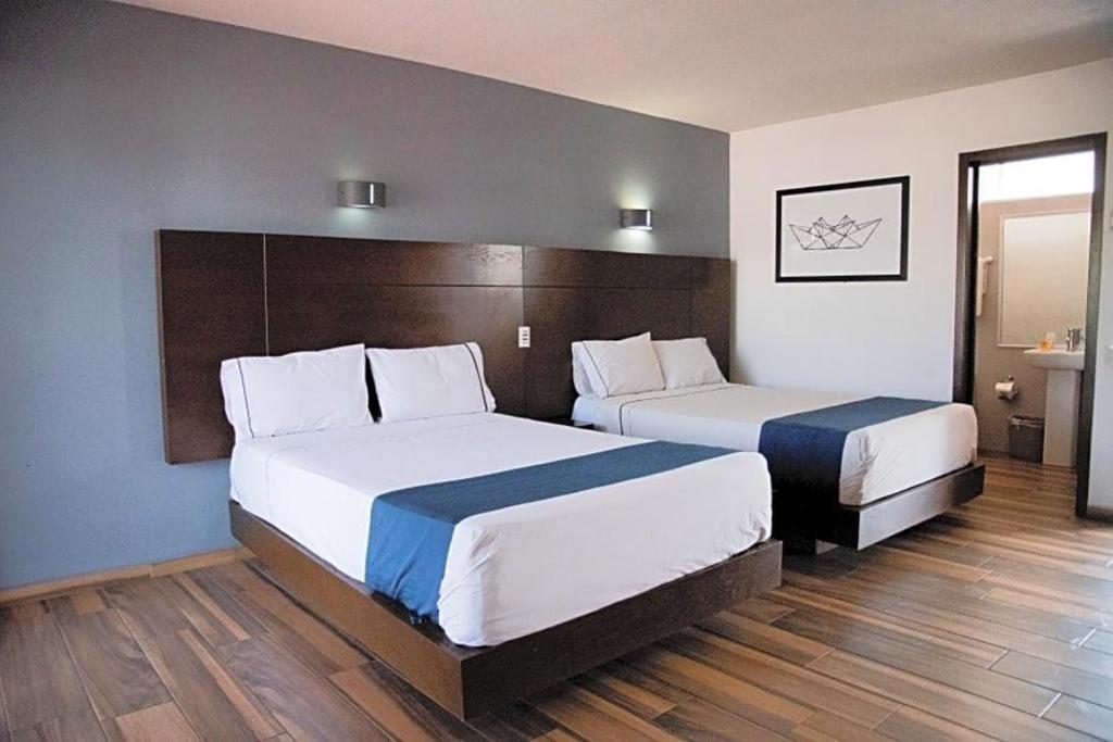 Hotel Portonovo Plaza Expo Zapopan Dış mekan fotoğraf