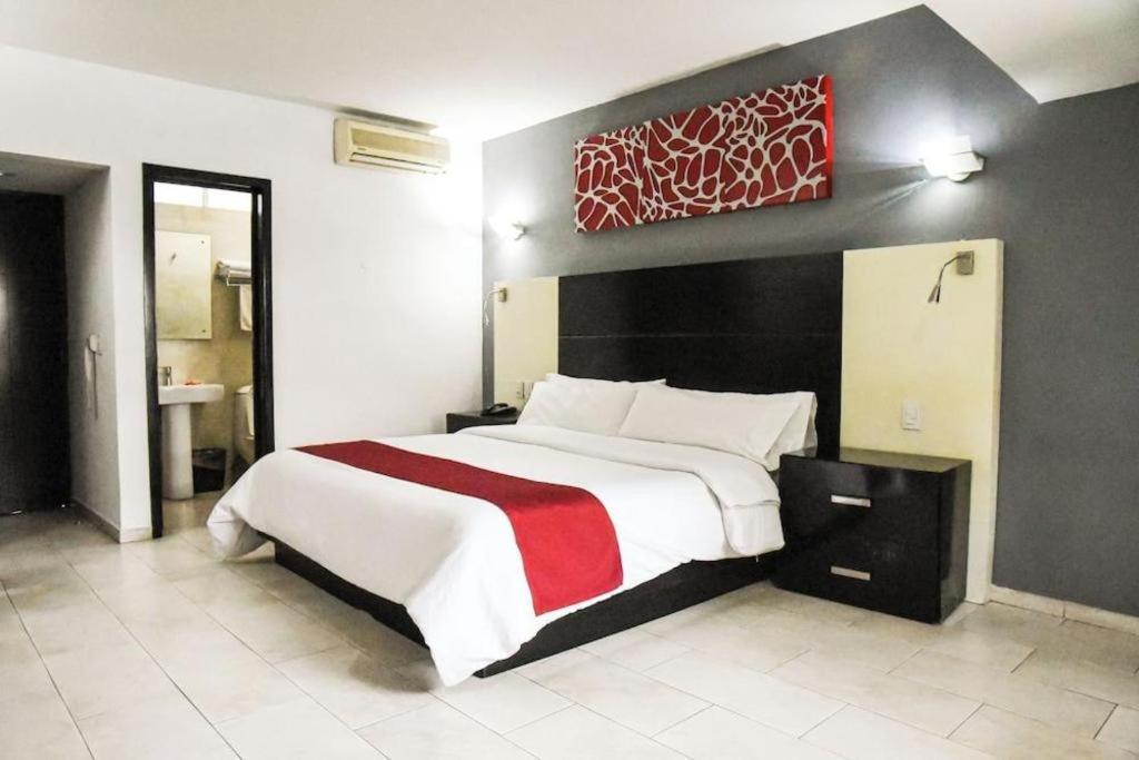 Hotel Portonovo Plaza Expo Zapopan Dış mekan fotoğraf