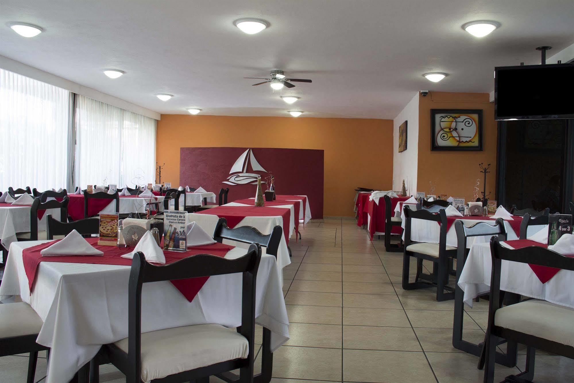 Hotel Portonovo Plaza Expo Zapopan Dış mekan fotoğraf